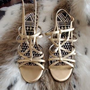 Jessica Simpson shoes